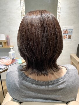 シー 豊川店(She) 外ハネスタイル　30代、40代、50代