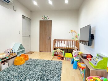 ヘアーディア みどり店(Hair...DiA)の写真/[みどり市/桐生/保育士常駐の託児所付]キッズスペース有◎お子様連れのママさん・パパさん大歓迎★