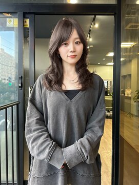 ヨリ サッポロ 札幌大通(yori SAPPORO) 似合わせカット30代40代50代ショートボブくびれレイヤーカット