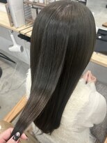 シャイバイブランチ(shy by branch)&nbsp;艶髪オリーブグレージュ【伊豆 由奈】