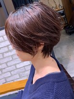 アヴァロン(AVALON)&nbsp;お手入れ簡単！前下がり丸みショート×ボタニカルデジタルパーマ