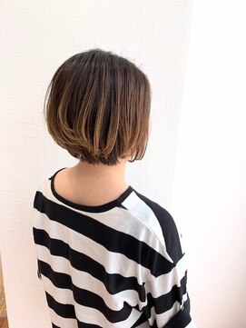 リィ ケア(Re care) 大人ボブスタイル