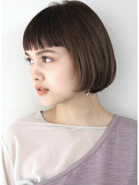 サーカス バイ ビュートリアム 青山(CIRCUS by BEAUTRIUM) 耳かけボブ すっきり 丸み ボブ ミニボブ 伸ばしかけボブ