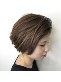 かき上げショートボブ