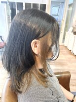 シャッター(Shutter)&nbsp;ミディアム