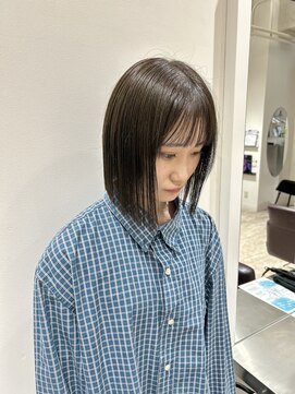 ビーハイブ 仙台駅前店(Behive) オリーブベージュボブ