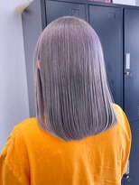 アフューズバイストゥー(Vfuse by StueW)&nbsp;艶髪パープルホワイト［岡山][倉敷][水島］