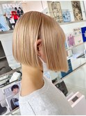 斜めバンググレージュカラーデザインカラーシルキーベージュ