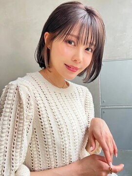 リベルテ(LIBERTE) liberte銀座 大人可愛い小顔ショート×イヤリングカラー