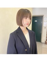 インサイドアウト(IN SIDE OUT+)&nbsp;ミニボブ / 切りっぱなしボブ / ぱつっとボブ【IN SIDE OUT＋】