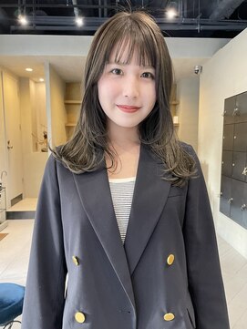 ヘアー アイス ルーチェ(HAIR ICI LUCE) オリーブグレージュ グレージュ くすみカラー レイヤー/林