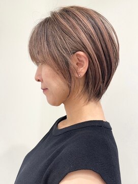 ジル ブラン 福岡(JIL BLAN) ハイライトレイヤーカットショートボブイルミナカラー天神大名