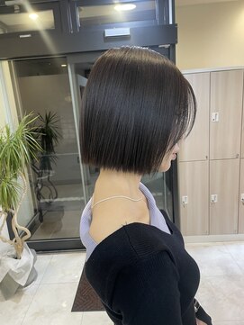 ラ ファブリック 草加(LA FABRIQUE) 【横山】外ハネくびれボブ