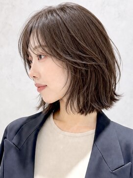 ヨリ ルトロワ 札幌大通(yori Le_trois) 似合わせカット30代40代50代ショートボブくびれレイヤーカット