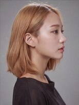 キヴィ(kivi)&nbsp;高発色ダブルカラー×大人ハイトーンボブ ブリーチ