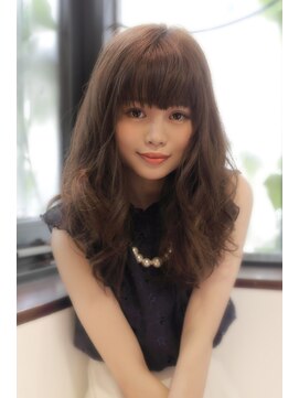 ヘアーメイクジェンテ(hair make gente) 小顔効果大のラフバング