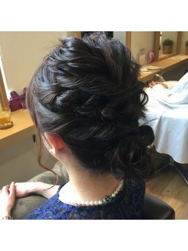 エム インターナショナル 白岡 キュート(EMU international CUTE) (EMU 白岡)ふんわりアレンジ