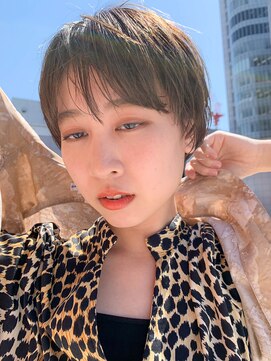 テトヘアー(teto hair) マッシュショート、アッシュブラウン、シースルーバング