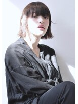 ココ 本八幡(KOKO)&nbsp;黒髪クラゲヘアーオリーブグレー小顔ココアベージュ丸型卵型ボブ