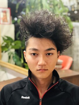 ボンビィヴァン(bon-vivant) 大分/府内町/メンズヘアセット