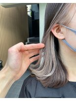 アクト(ACT)&nbsp;ホワイトベージュ　インナーカラー　外はね