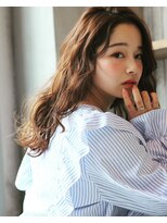 ヌージー(Nuugy)&nbsp;ウェーブ×透明カラー×レイヤーカット