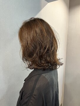 リベット(LIVET) 緩め大きめパーマ