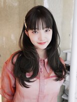 ロングおくれ毛顔周りレイヤーくびれヘア_F0187