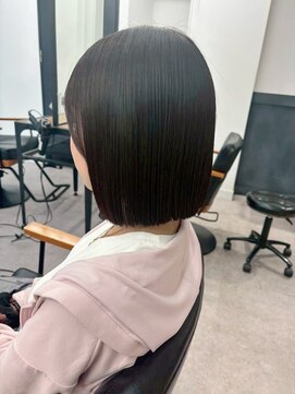 ネオリーブ クーロ(Neolive curro) 結べるタッセルボブ×似合わせカット[ボブ/縮毛矯正/丸型卵型】