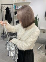 ラ キング(LA KING) ミディアムヘア/暗めカラー/グランマッシュ/レイヤーカット