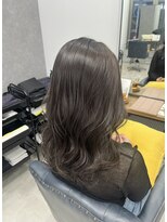 クラン 岡本(Chlan)&nbsp;ミディアム　オリーブグレー　ゆるふわパーマ