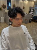 ツイストスパイラルパーマ　刈り上げマッシュ　アッシュブラック