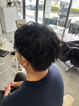 リル(lil) (髪質改善/メンズカット/インナーカラー/ケアブリーチ/学割U24)