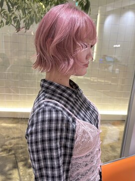 【kira】ペールピンク/ミニボブ/ピンクカラー