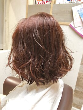 トゥーリ 筑紫野店(tuuli) tuuli / ピンクバイオレット 切りっぱなしボブ / 八谷昌直