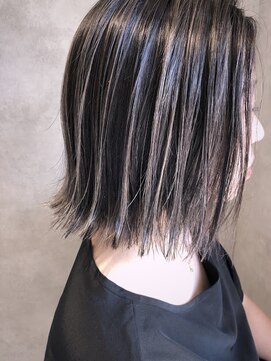 クロックレス (CLOCKLESS) 切りっぱなし　×　ハイライト　＃CLOCKLESS伊勢崎