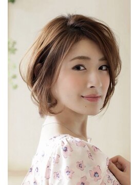 ヘア ルミナス バイ フォルテ(HAIR LUMINAS by FORTE) お手入れ簡単軽めボブ