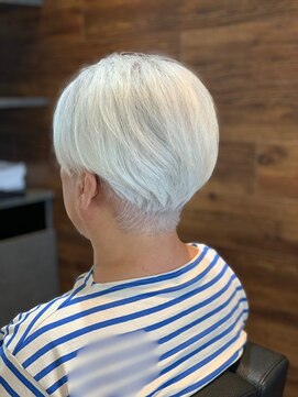 バンプ バイ ヘッドライト 用賀店(BUMP by HEADLIGHT) #ハイエイジスタイル　#ショート