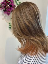 ヘアーサロン フィール(Feel)&nbsp;こくまろオレンジのインナーカラー