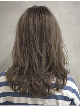 デバイス バイ フレイムス 越谷(DEVICE by Frames) グレージュ×レイヤー【DEVICE by Frames越谷】