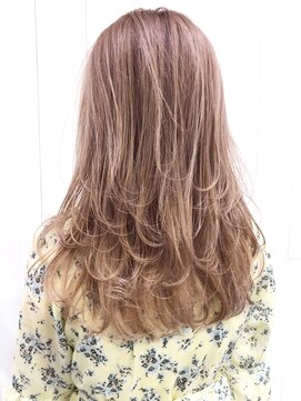 アイティーバイアルバム 八王子店(IT by ALBUM) レイヤーベージュ_アースカラーくびれヘア_ba300121