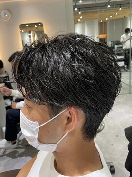 クオル 立川(QOL) ニュアンスパーマツイストスパイラルパーマセンターパート