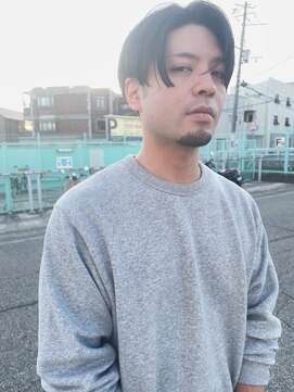 オーシャン(Ocean) ［OCEAN　Hair&Life]センター分けボブ/刈り上げボブ