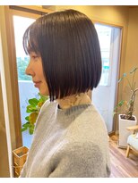 ヴァロ(Valo)&nbsp;ミルクティーブラウン/コンパクトボブ/切りっぱなしボブ