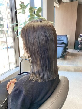 テュケー(TYCHE) お手入れ簡単！ナチュラルミディ/外ハネ