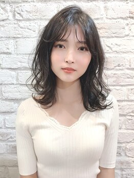 エルサフィロ ヨドヤバシ(el zafiro yodoyabashi)の写真/【淀屋橋駅1分】忙しい朝でもサクッとおしゃれになれる！少しの癖や気になる毛流れなど相談ください♪