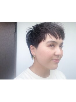 《ショートカットはお任せください！》確かなテクニックで憧れの“自分らしい”ショートカットを引き出す◎