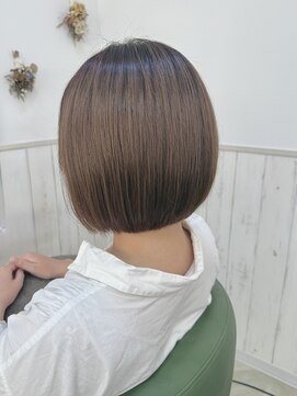 ルヴェール 北方店(LeVert) ハイトーンショート