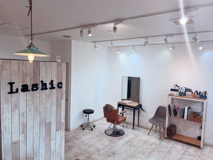 ラシク(Lashic)の写真