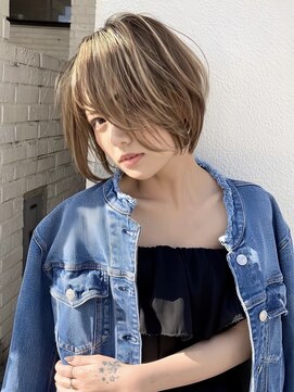 シェルヴ(XELVE) ショート/ハイライト/柔らかベージュ